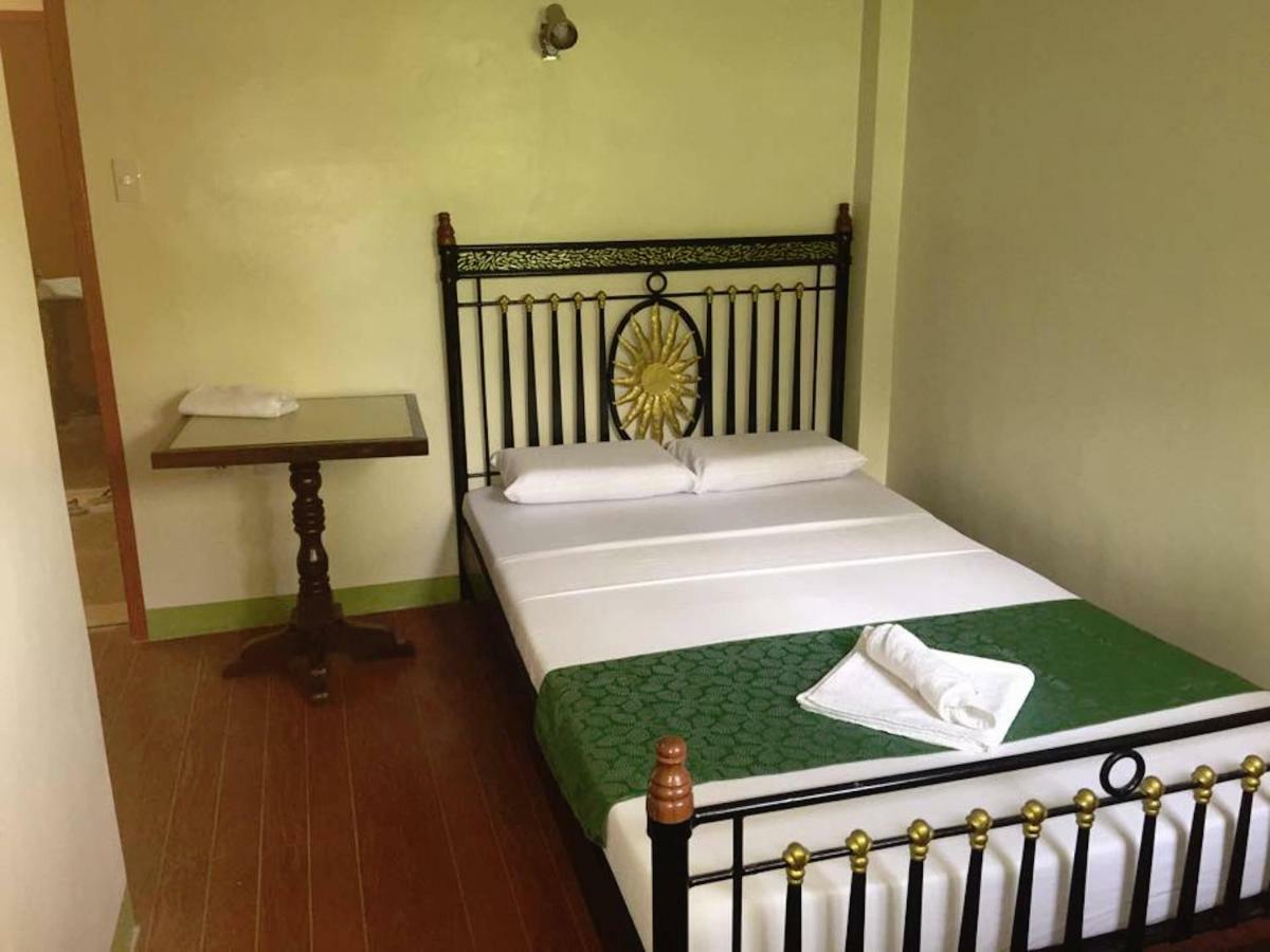 Rufina'S Leisure Center Hotel Tagum Buitenkant foto