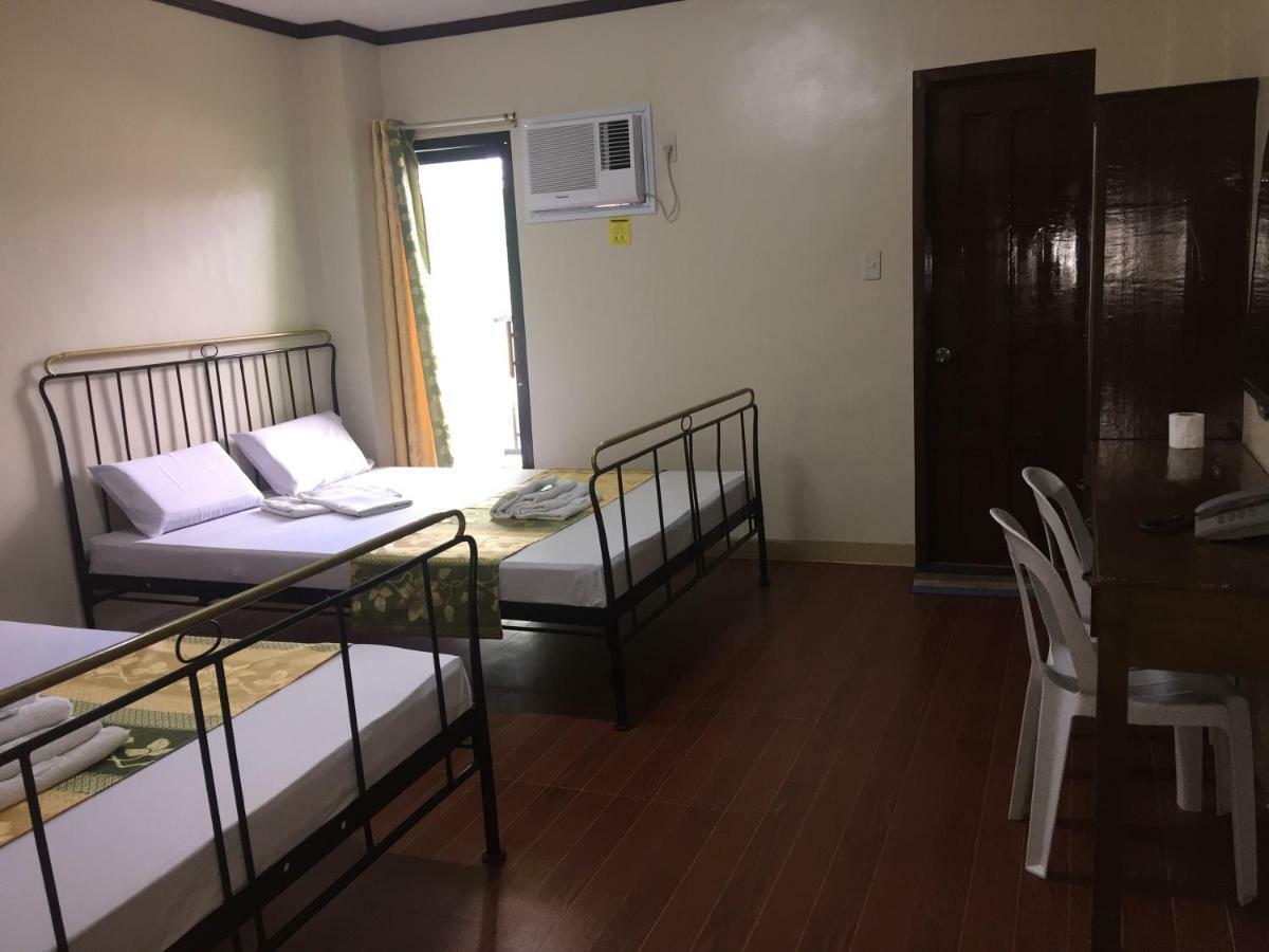 Rufina'S Leisure Center Hotel Tagum Buitenkant foto